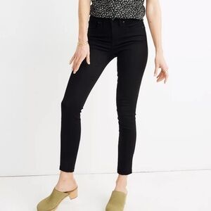 Madewell 9” mid rise skinny crop jeans isko black